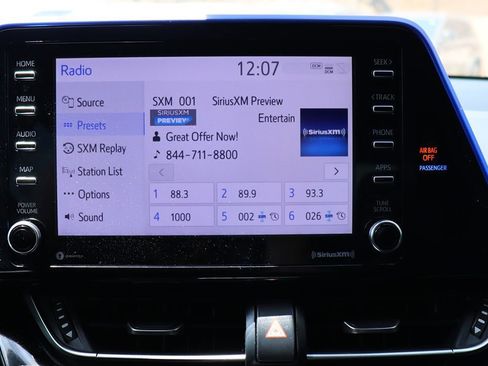 Used 2020 Toyota C-HR XLE FWD image 47