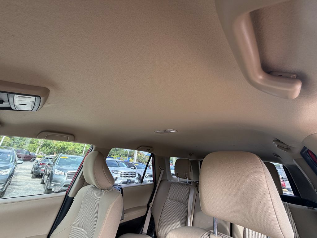 Used 2014 Toyota 4Runner SR5 AWD/4WD image 33