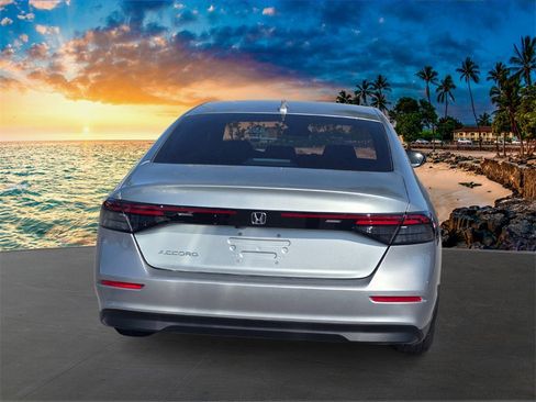 Used 2024 Honda Accord EX image 6