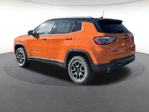 New 2026 Jeep Compass Trailhawk image 2