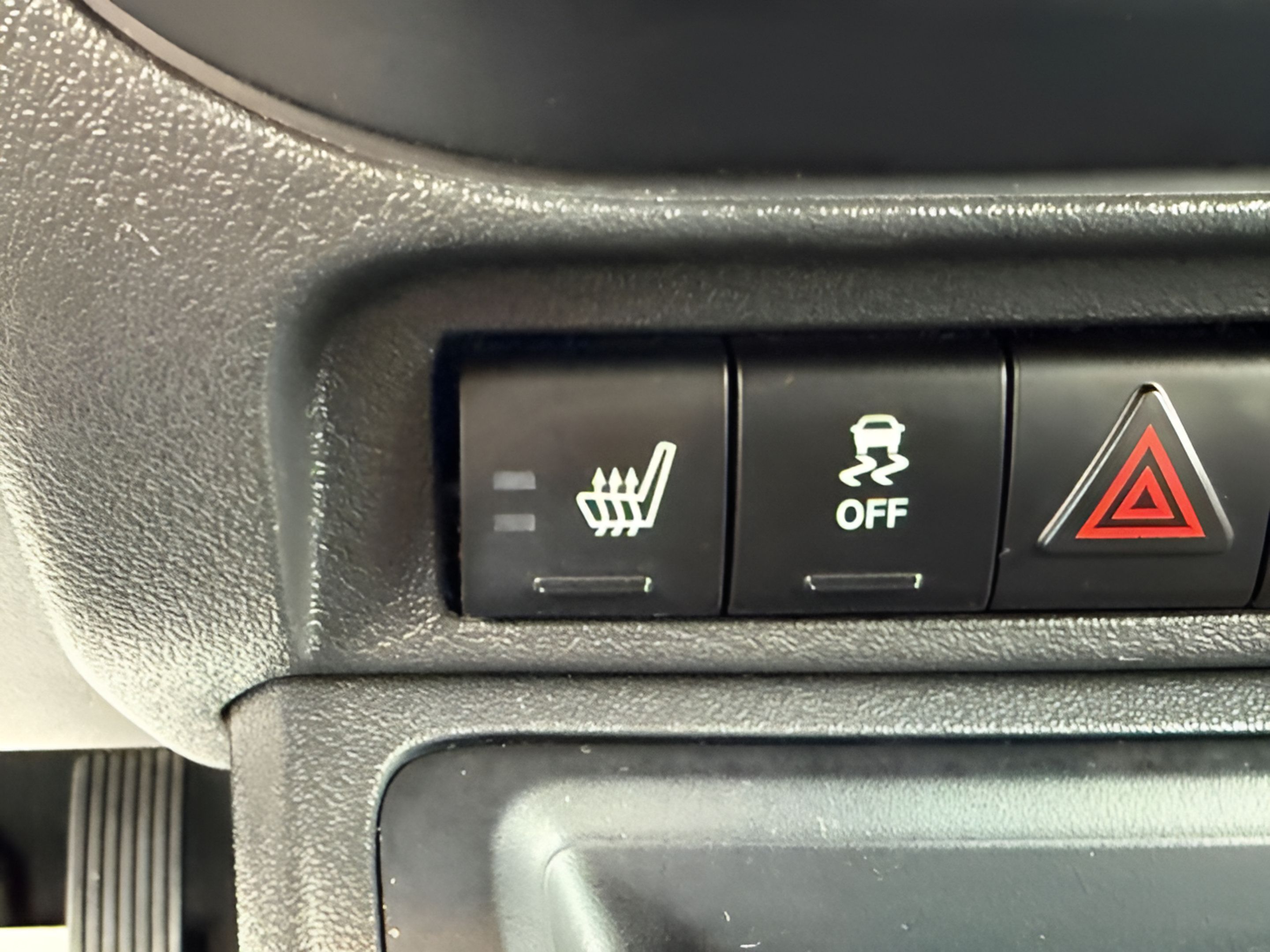 Used 2012 Jeep Compass Latitude w/ Sun/Sound Group FWD image 25