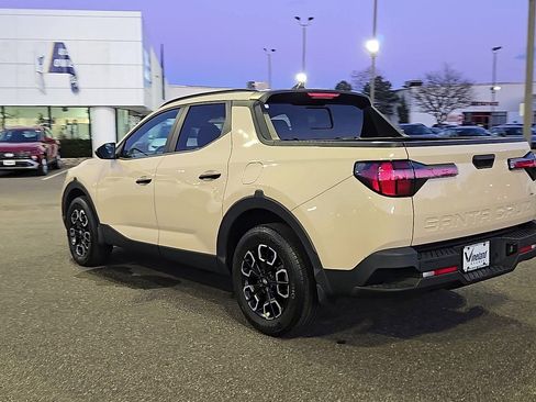 Certified 2022 Hyundai Santa Cruz SEL w/ Activity Package image 6