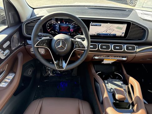 New 2026 Mercedes-Benz GLE 450 4MATIC image 14