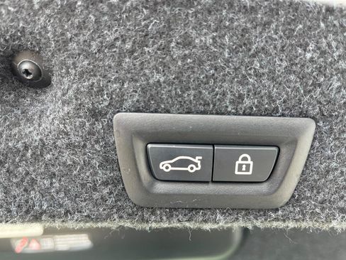 Used 2014 BMW 535d xDrive AWD/4WD image 17