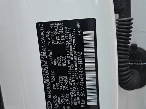 Used 2025 Hyundai Santa Fe Limited image 31