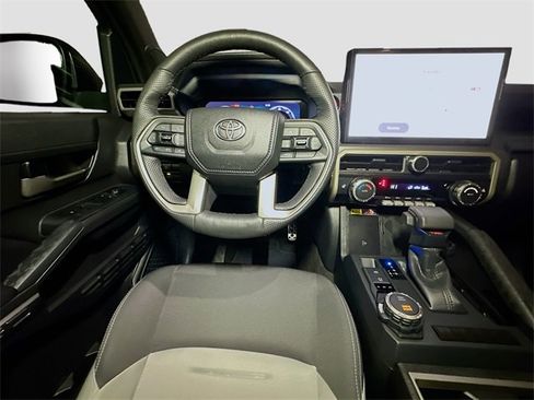 Used 2024 Toyota Tacoma TRD Sport w/ TRD Sport Upgrade Package image 32