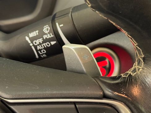 Used 2021 Honda Insight Touring image 28