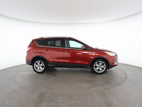 Used 2015 Ford Escape Titanium image 23