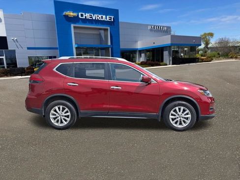 Used 2019 Nissan Rogue SV AWD/4WD image 26