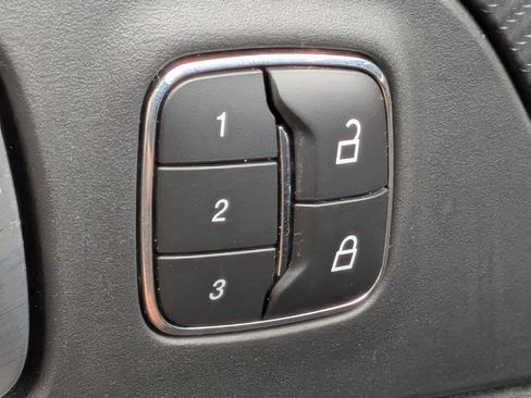 Used 2025 Ford Mustang Premium RWD image 20