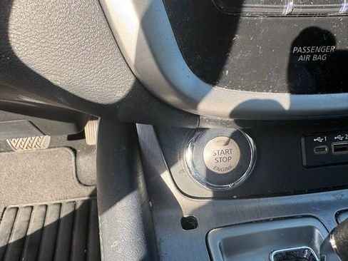 Used 2020 Nissan Murano S w/ Technology Package image 13