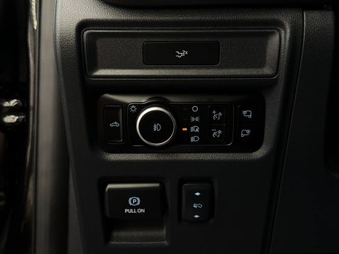 Used 2026 Ford F150 Lariat AWD/4WD image 29