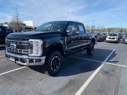 New 2026 Ford F250 XLT w/ Tremor Off-Road Package AWD/4WD image 3