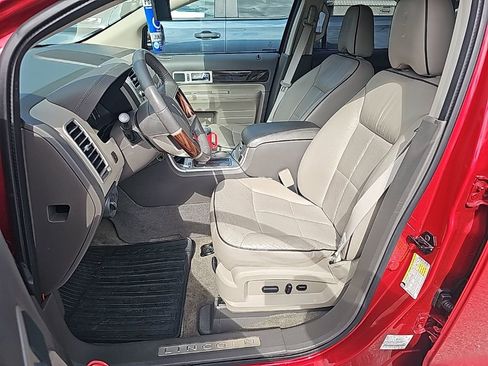 Used 2010 Lincoln MKX 2WD image 7