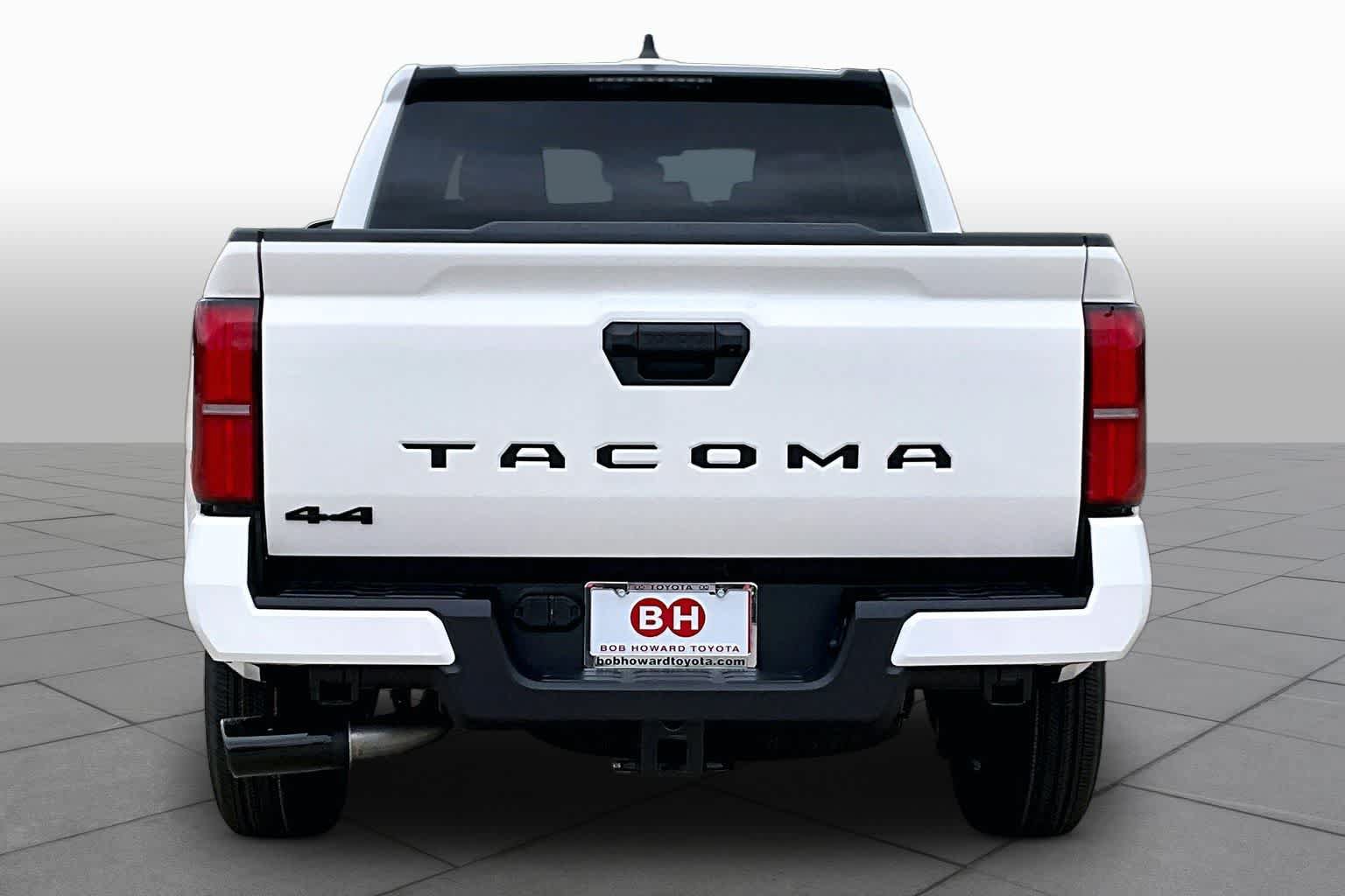 New 2026 Toyota Tacoma SR5 AWD/4WD image 4