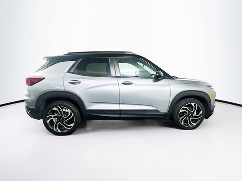Used 2024 Chevrolet TrailBlazer RS FWD image 10