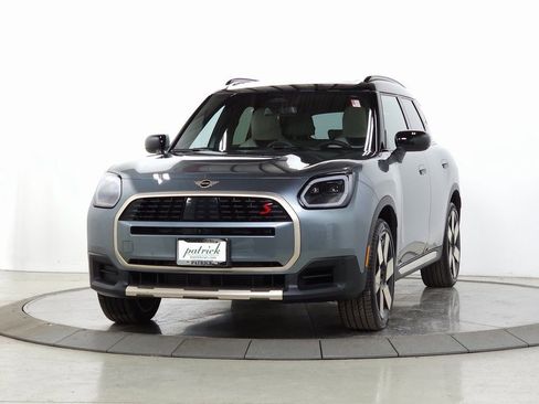 Used 2025 MINI Cooper Countryman S image 3