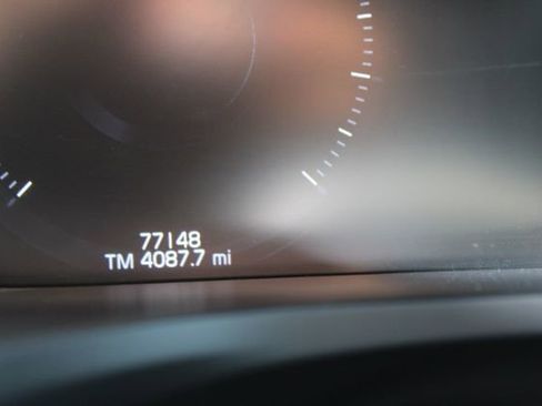 Used 2021 Volvo S60 T8 R-Design w/ Climate Package AWD/4WD image 9