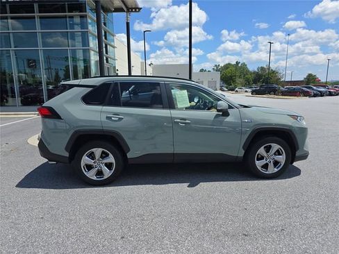 Used 2021 Toyota RAV4 XLE Premium AWD/4WD image 2