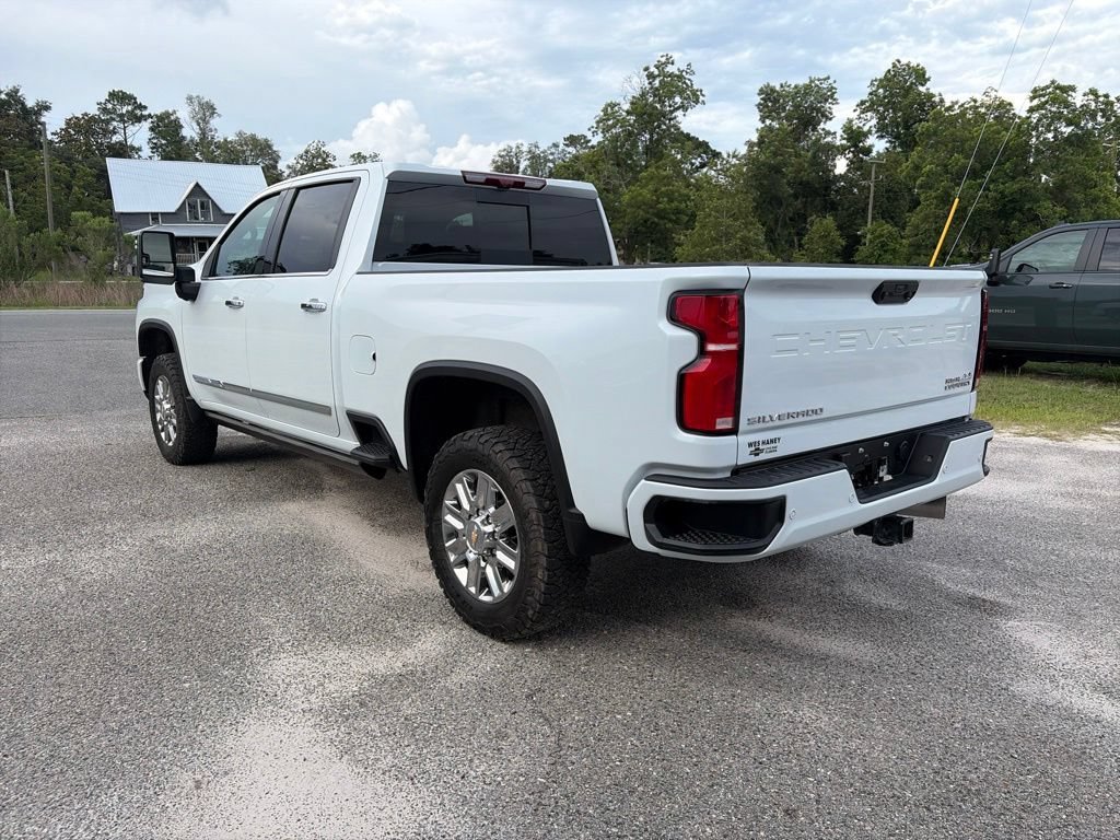 New 2026 Chevrolet Silverado 2500 High Country w/ High Country Premium Package AWD/4WD image 6