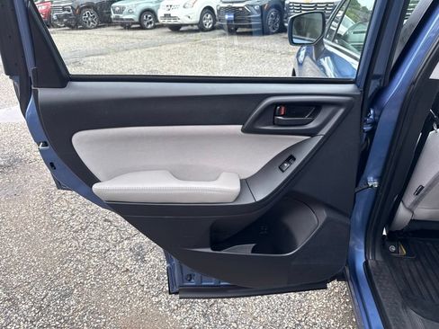Used 2016 Subaru Forester 2.5i w/ Alloy Wheel Package AWD/4WD image 18