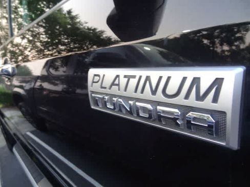Used 2017 Toyota Tundra Platinum AWD/4WD image 17