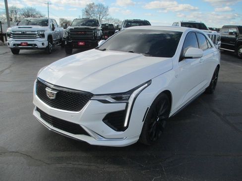 Used 2022 Cadillac CT4 Sport image 9