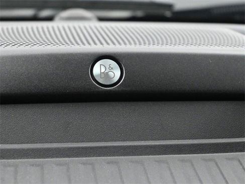 Used 2020 Ford F150 Raptor w/ Equipment Group 802A Luxury image 31