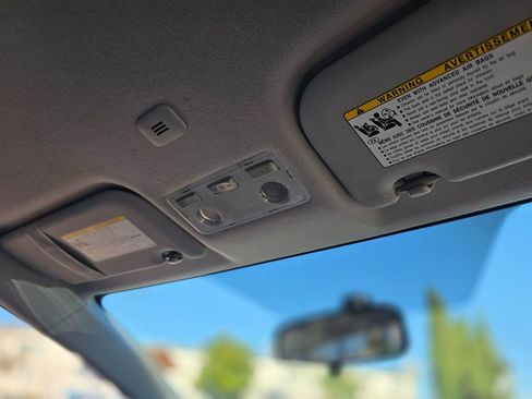 Used 2016 Toyota Prius C One image 17