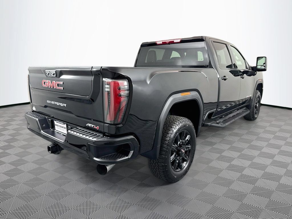 Used 2026 GMC Sierra 3500 AT4 AWD/4WD image 7