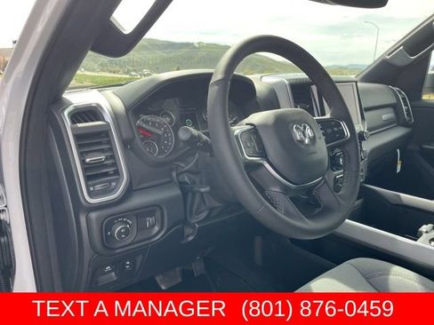 New 2026 RAM 1500 Big Horn AWD/4WD image 14