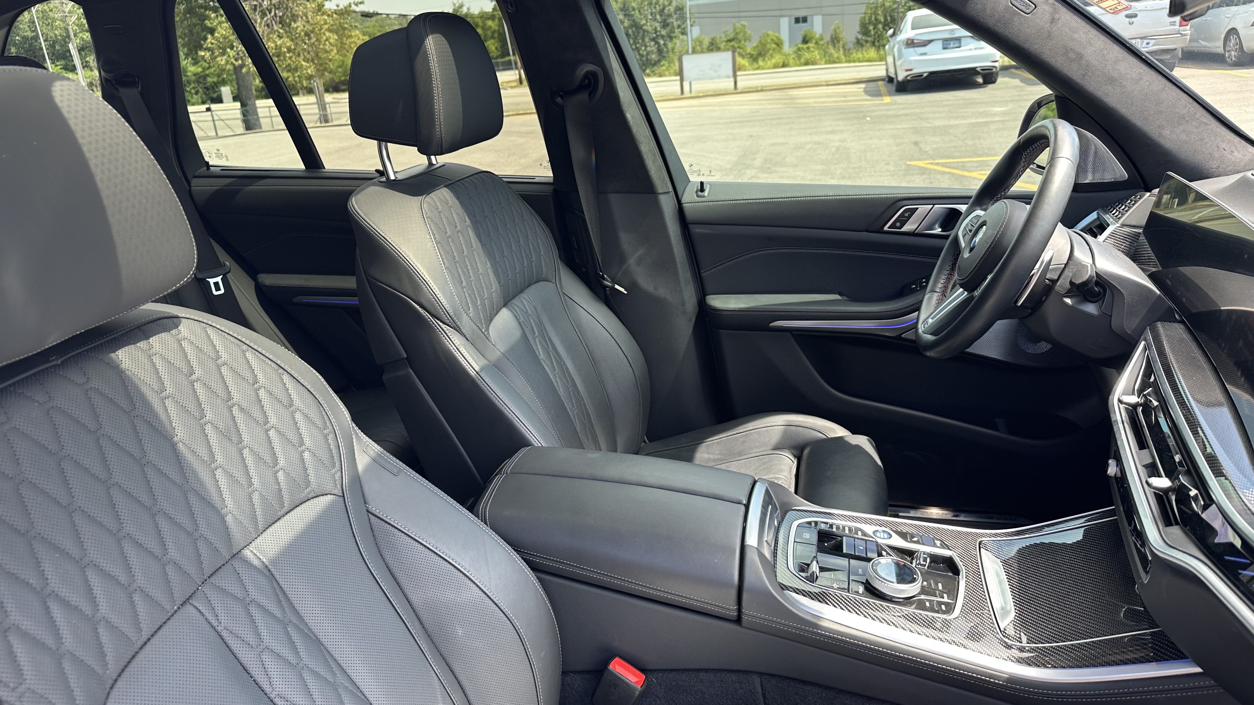 Certified 2024 BMW X5 M60i AWD/4WD image 33