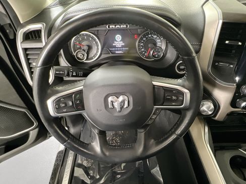 Used 2022 RAM 1500 Laramie image 11