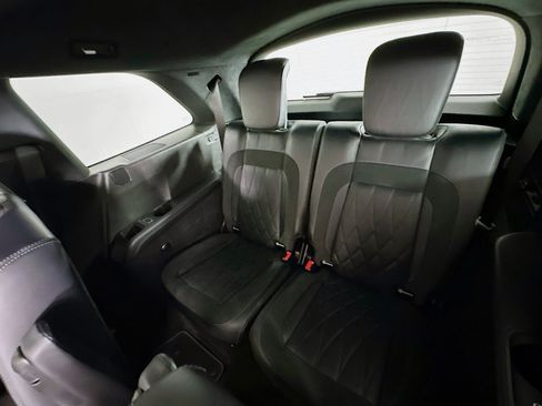 Used 2021 Mercedes-Benz GLS 63 AMG 4MATIC w/ Acoustic Comfort Package image 25