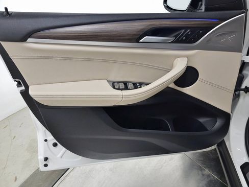 Used 2020 BMW X3 xDrive30i w/ Premium Package image 16