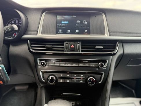 Used 2018 Kia Optima LX w/ Convenience Package FWD image 10