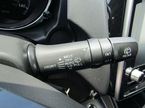 Used 2026 Mitsubishi Outlander Sport LE AWD/4WD image 20