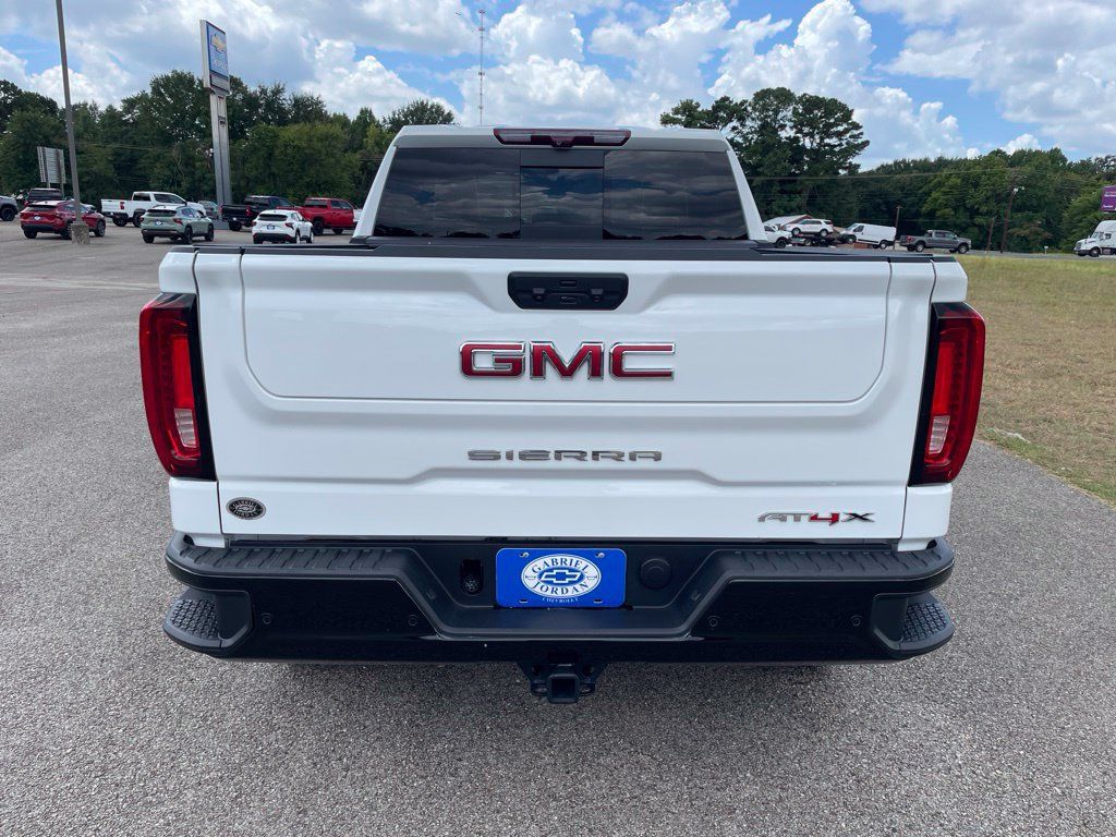 Used 2024 GMC Sierra 1500 AT4X AWD/4WD image 5