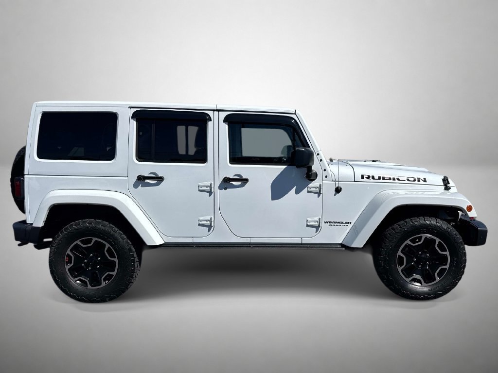 Used 2015 Jeep Wrangler Unlimited Rubicon AWD/4WD image 2