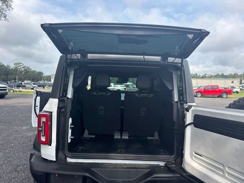 Used 2023 Ford Bronco Badlands AWD/4WD image 13