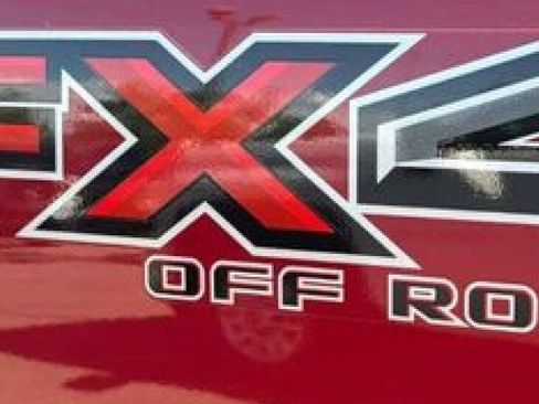 Used 2018 Ford F150 Platinum w/ Equipment Group 701A Luxury AWD/4WD image 20