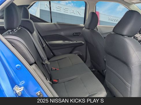 New 2025 Nissan Kicks Play S image 20