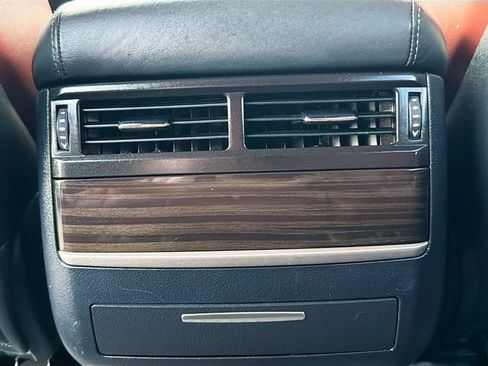 Used 2020 Lexus LX 570 4WD w/ Luxury Package image 25