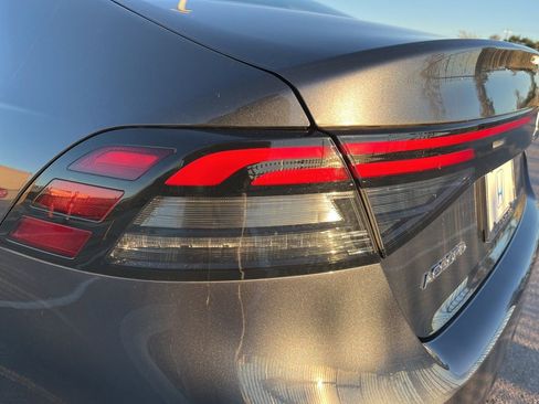 Certified 2024 Honda Accord EX image 7