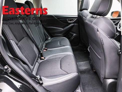 Used 2022 Subaru Forester Premium image 26