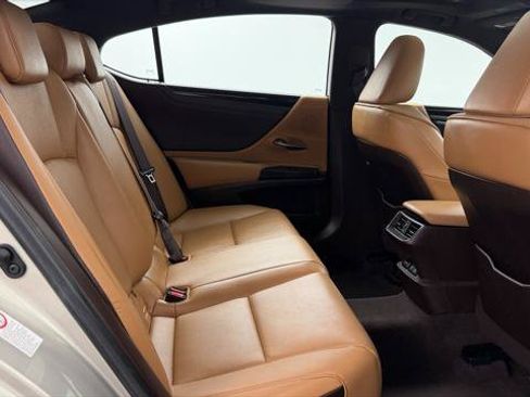 Used 2019 Lexus ES 350 w/ Premium Package FWD image 18