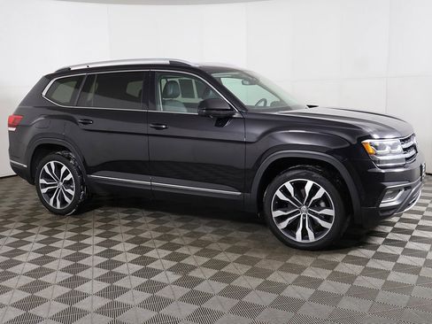 Used 2020 Volkswagen Atlas SEL R-Line image 20