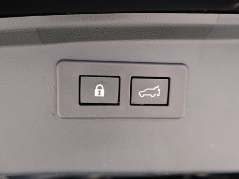 Used 2021 Subaru Outback Limited XT image 17