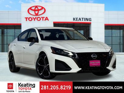 Used 2023 Nissan Altima 2.5 SR