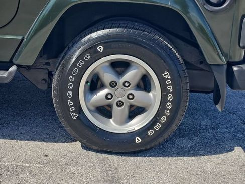 Used 1997 Jeep Wrangler Sahara AWD/4WD image 29